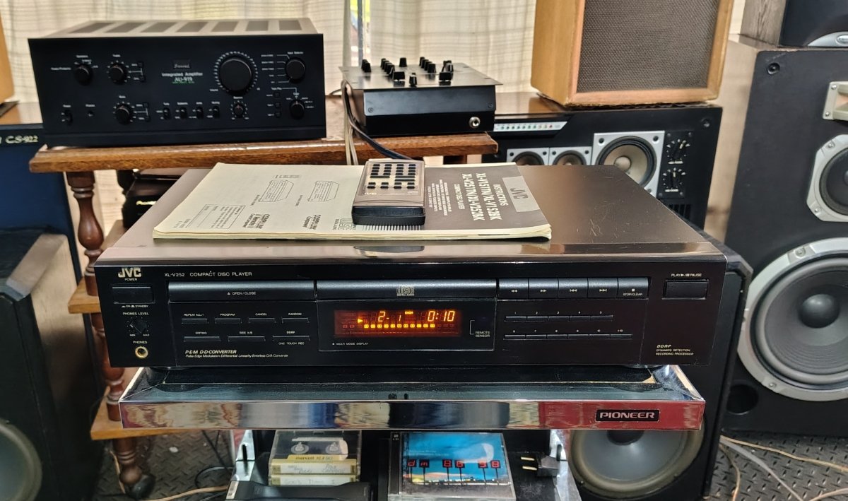 jvc-xlv252